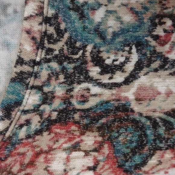 4X Catherines lightweight sweater knit top - Picture 4 of 5